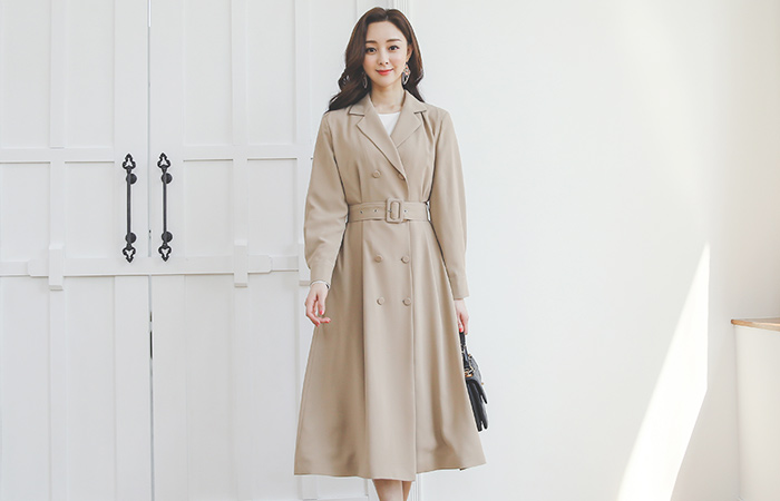 Double Eyelet Belted Flared Trench Coat
