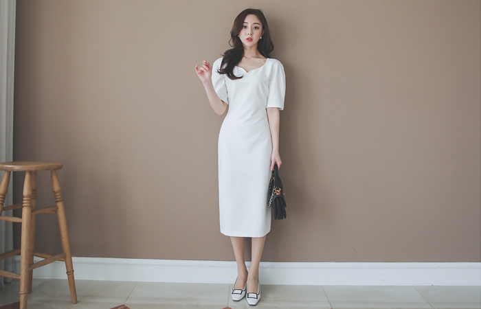 Scarlett Heart Neck Puff Span Dress