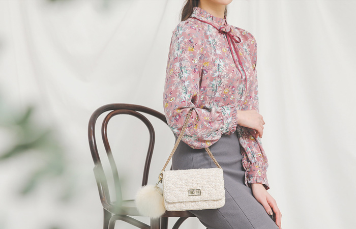 Flower Shearing Signature bowknot Blouse