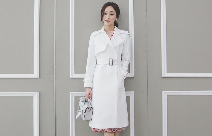 Silver Squre Eyelet Belt Coat(Skyblue Only)