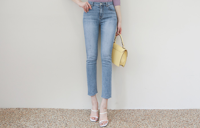 True Washing Slim Fit Denim Jeans