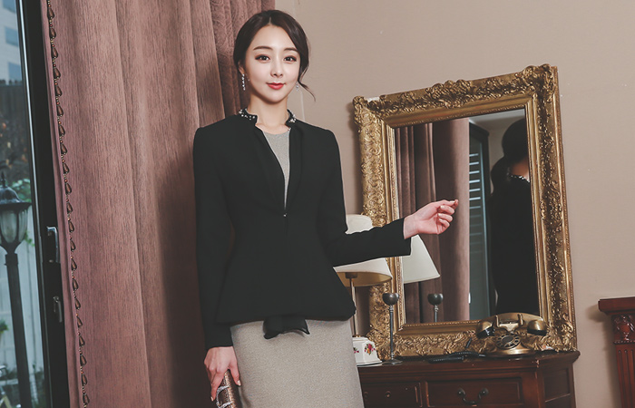 pearl scarf detachable Aline Jacket