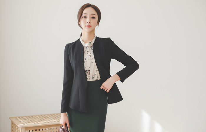 Waveline One Button No collar Jacket