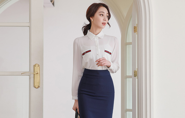 Cubic Tapping Pocket Shirt Blouse