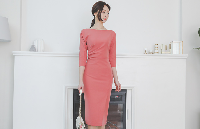 Pintuck-Shirring Ragran Diagonal-Slit Dress