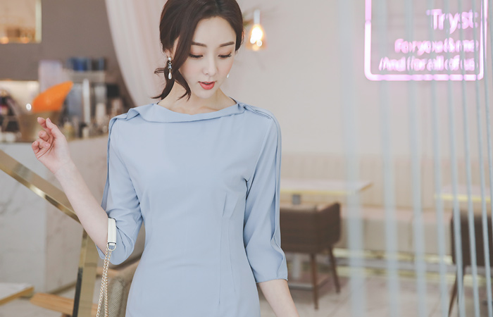 Boat Neck Easy Cutting Ruffle Span Dress