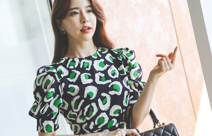 Two Tone Dot Printing Pintuck Puff Dress