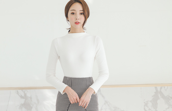 Soft Cotton Banpeola Slim Tee