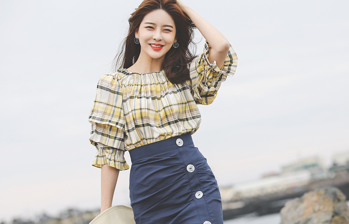 Summer Check Peasant Smocking Blouse