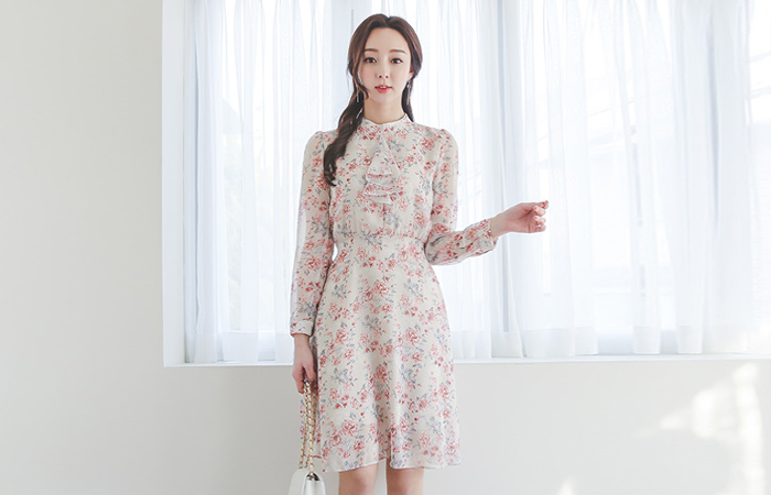 Romantic Flower Ruffle 훌 Chiffon Dress(Black Only)