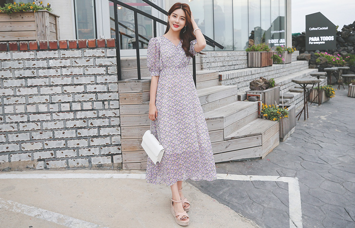 Daisy V-neck Chiffon A-line Dress