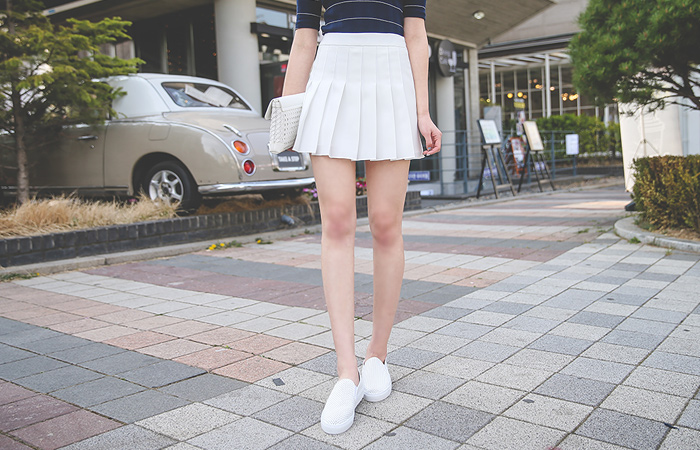 Classic Tennis Skirt (Pants lining)