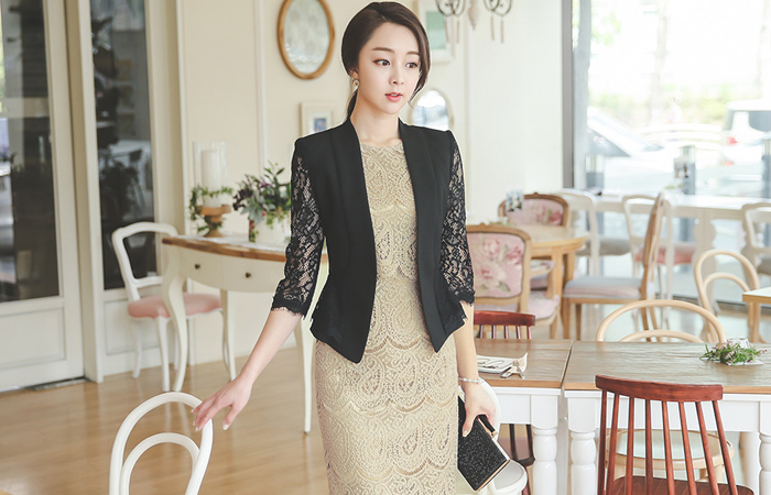 Elegance Race Peplum Jacket