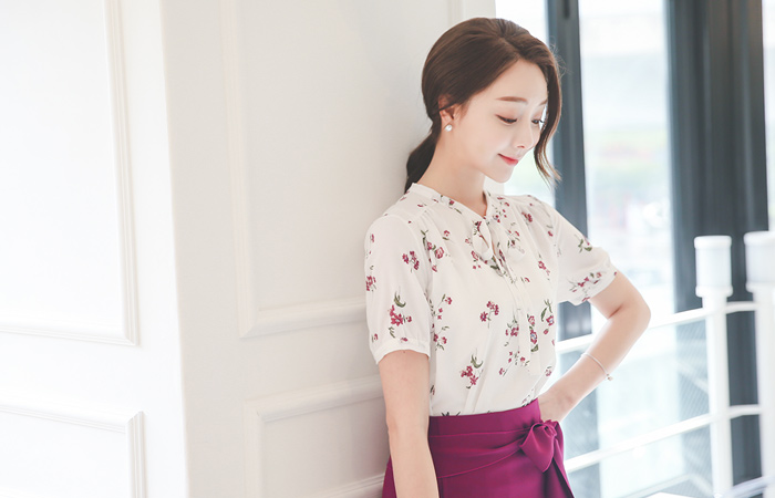 Berry Flower Ribbon Tie Blouse