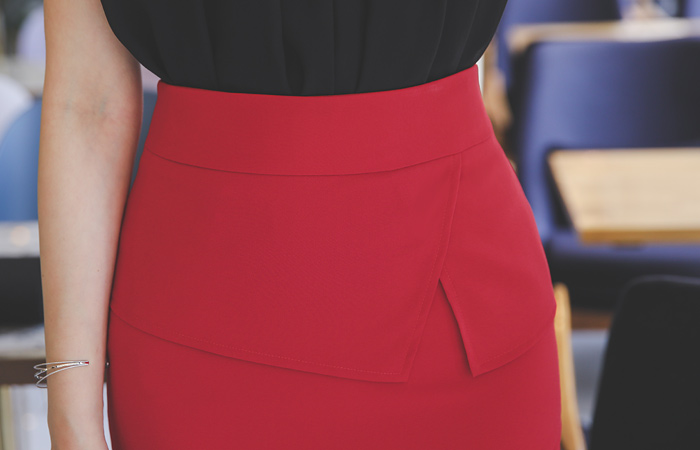 Triple Peplum H-line Span Skirt