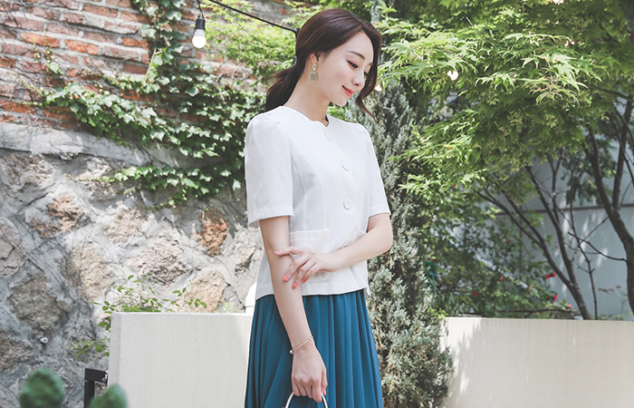 Puff Pocket Round Linen Jacket