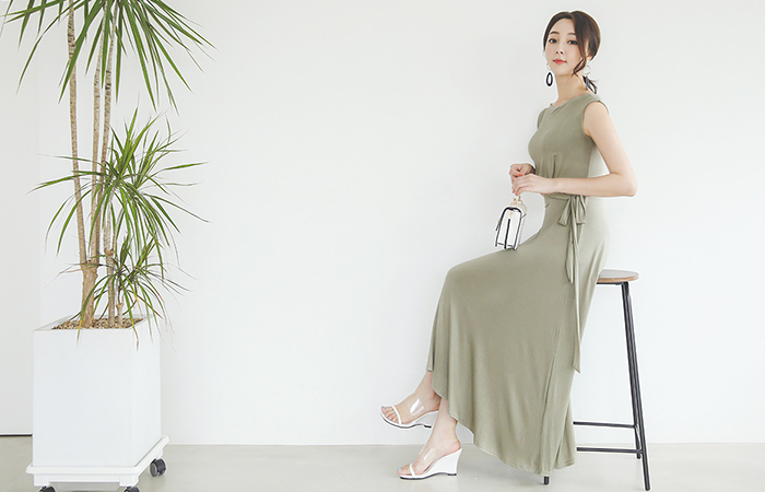 Skily Span Glam twist Long Dress