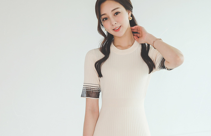 See-through Color Combination-line Slim Corduroy Knit Dress