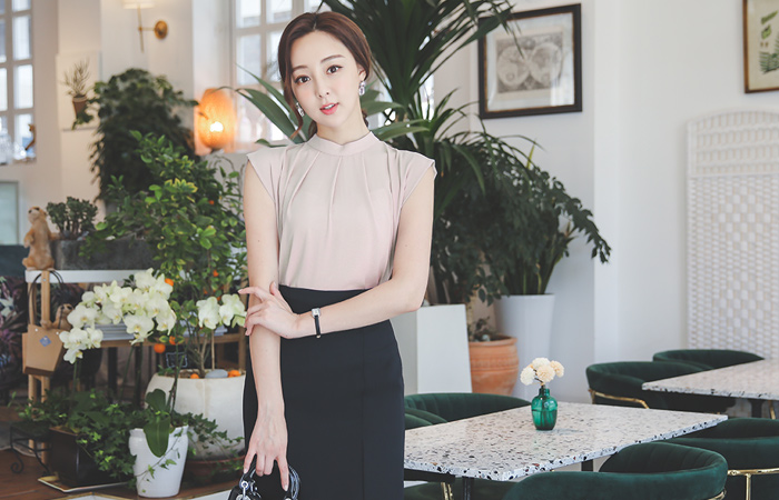 French Sleeves Half-Neck Blouse Ⅱ