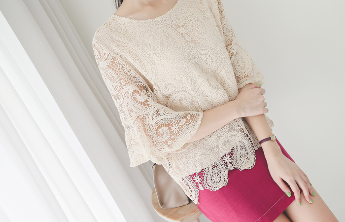 Riley Ruffle Race Blouse