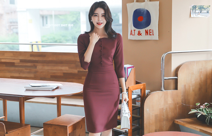 Square Neck Bean Button H-line Three-Quarter Sleeves Dress