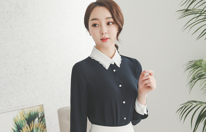 Romantic lace color color combination Blouse