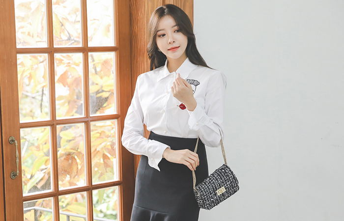 Beads Point Wave Shirt Blouse