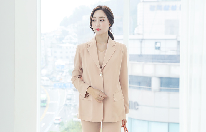 Monotone Shell Button Tailored Jacket