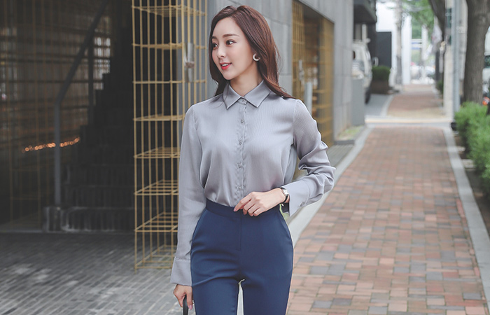 Haze Satin Cuffs Blouse