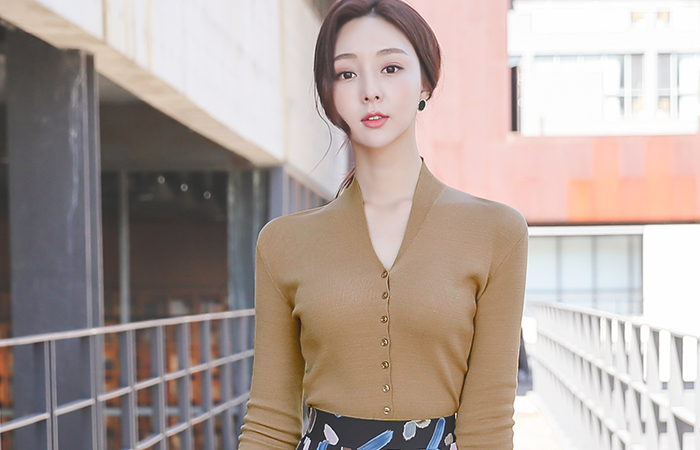 Shawl Collar Slit Sleeves Button Knit