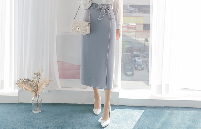Stitch Belted Cutting Long Skirt