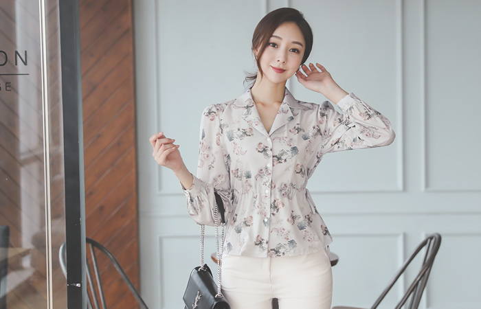 Skily Flower String Decoration Blouse
