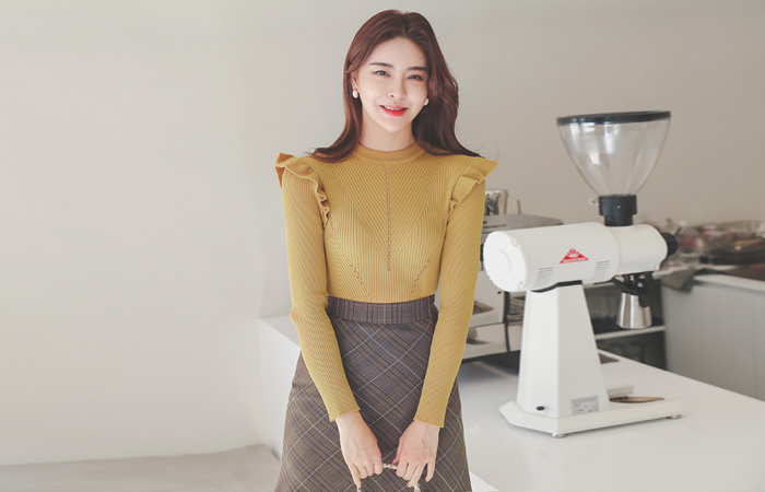 스카시 Punching Frill Line Corduroy Knit