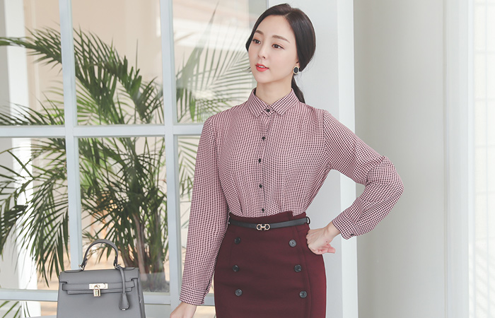 Mono Hound's-Tooth Check Patterns Blouse