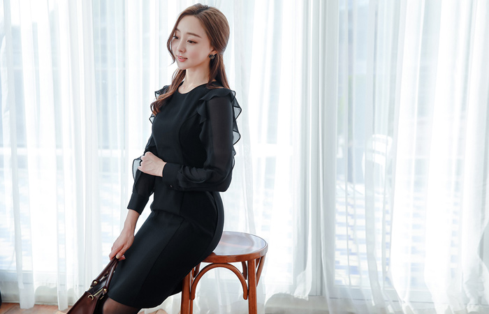 Incision line retail Freel Dress