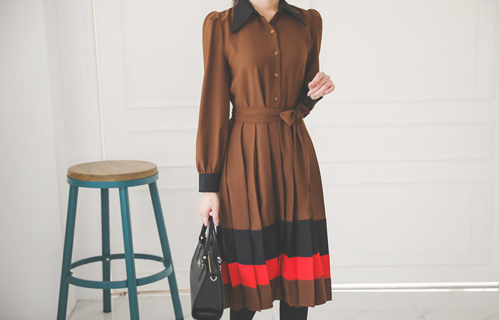 Merry line color Pleats Dress