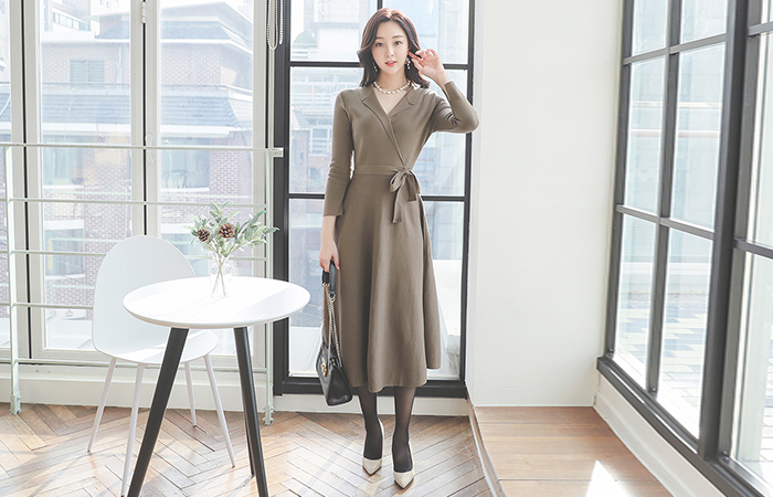 Double Collar A-line Wrap Knit Dress