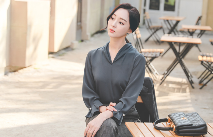 Shirring Shawl Collar Pintuck Pearl Blouse