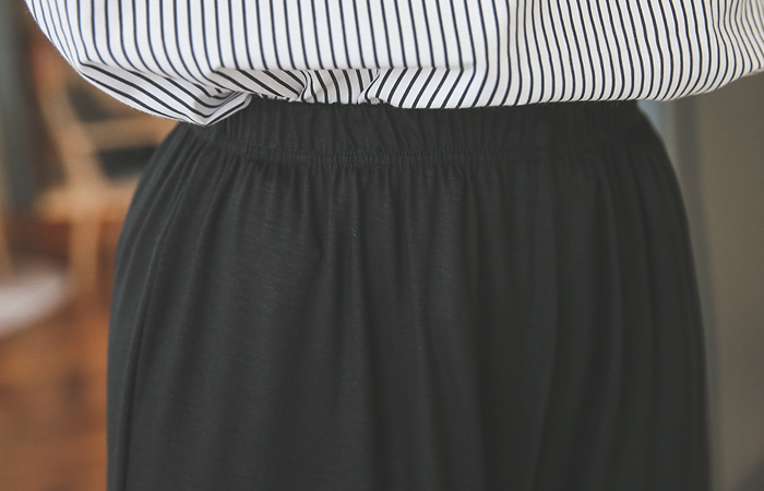 Yijiruk Tencel Wide Pants