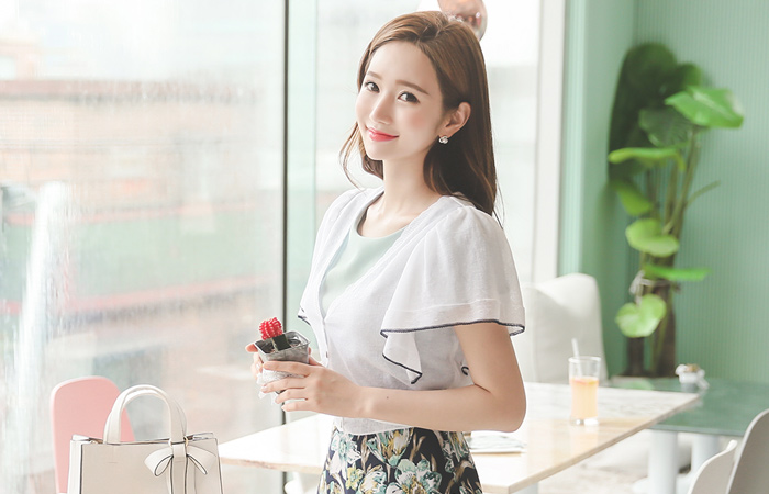 Wing sleeves color combination Linen mini cardigan