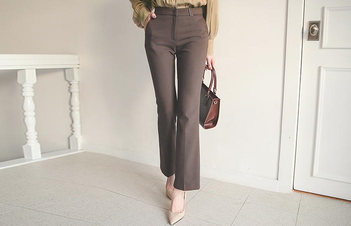 Buckle Semi- Boot-Cut Slacks(napping lining)