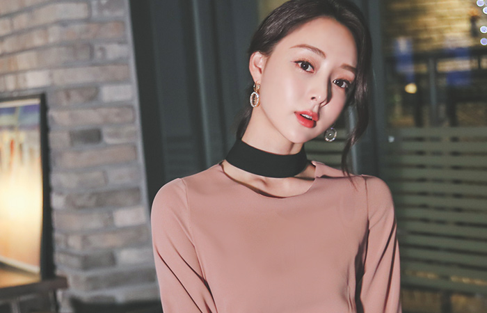 Choker-Neck Puff Maxi Wide Jumpsuit