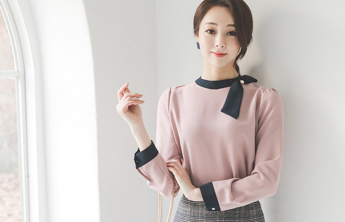 Romance Color Combination pearl Scarf Blouse