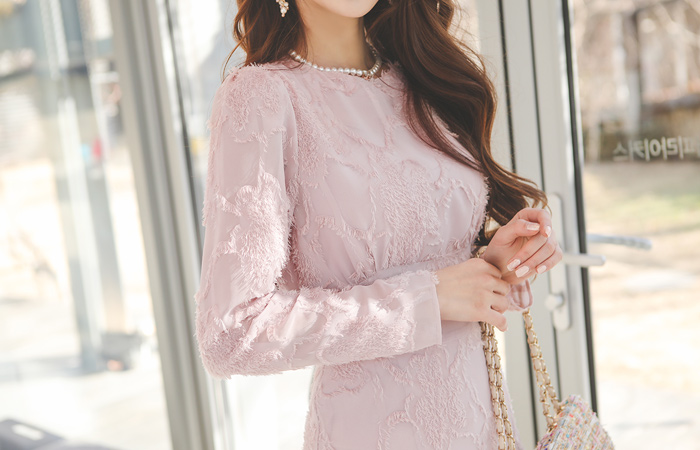 Luna Round Fringe Shirring Flared Dress