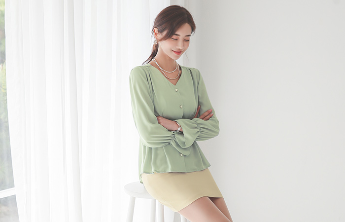 V-neck Shirring Pearl Buttons Flared Ribbon Blouse