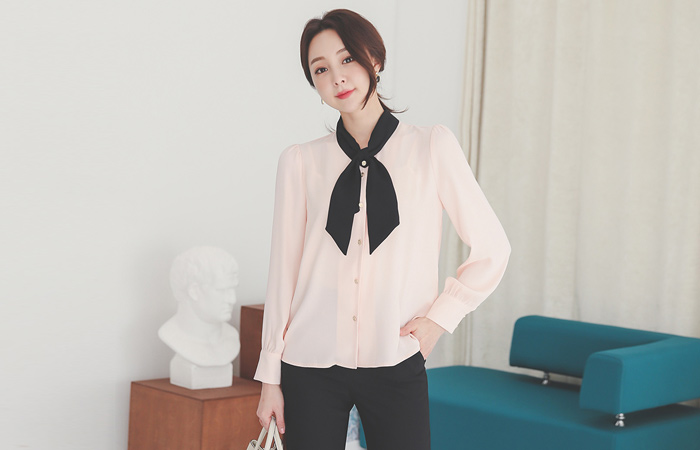 Shawl Collar Tie Gold Button Shirring Blouse(spring)