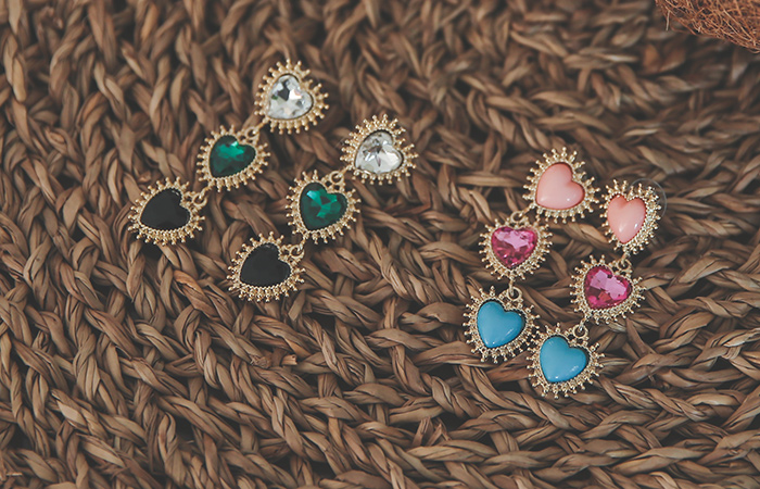 heart Color Cubic Bold Earring