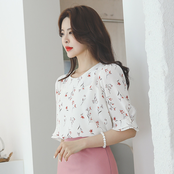 Lily Flower Back Ribbon Blouse
