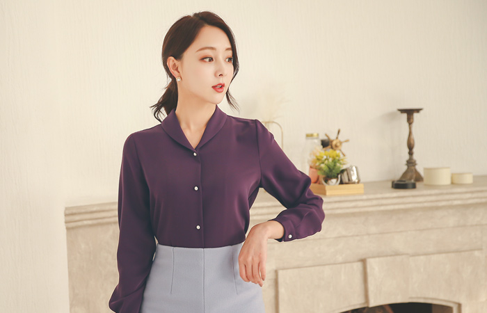 Mini-Shawl Collar Pearl Buttons Blouse(Long Sleeves)