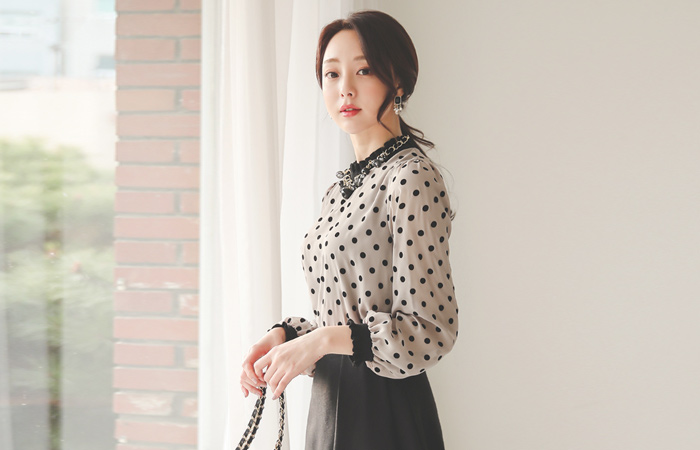 See-through Puff Dot Blouse